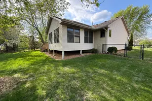 9828 Greenspruce Ave N, Brooklyn Park, MN 55443 - Photo 23
