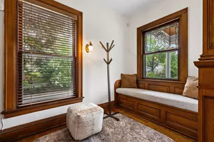 1930 Girard Ave S, Minneapolis, MN 55403 - Photo 11