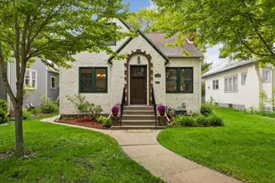1516 Asbury St, Saint Paul, MN 55108 - Photo 1