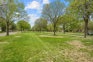 4424 Russell Ave N, Minneapolis, MN 55412 - Photo 9