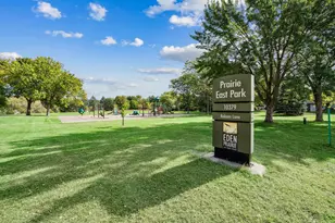 10361 Balsam Ln, Eden Prairie, MN 55347 - Photo 9