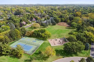 10361 Balsam Ln, Eden Prairie, MN 55347 - Photo 11