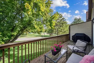 10361 Balsam Ln, Eden Prairie, MN 55347 - Photo 7