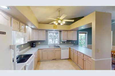 24328 Cardinal Court, Trempealeau, WI 54661 - Photo 13