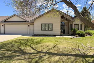2206 Arrowwood Ct, Fergus Falls, MN 56537 - Photo 25