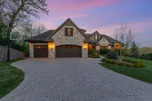 6823 Alpine Trail, Eden Prairie, MN 55346 - Photo 69