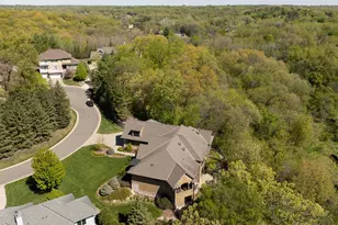 6823 Alpine Trail, Eden Prairie, MN 55346 - Photo 75