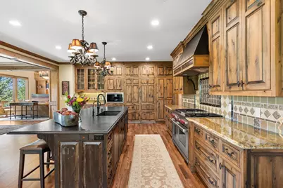 6823 Alpine Trail, Eden Prairie, MN 55346 - Photo 11
