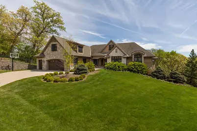 6823 Alpine Trail, Eden Prairie, MN 55346 - Photo 73