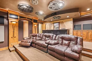 6823 Alpine Trail, Eden Prairie, MN 55346 - Photo 51