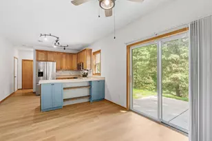1524 Independence Dr, Northfield, MN 55057 - Photo 5