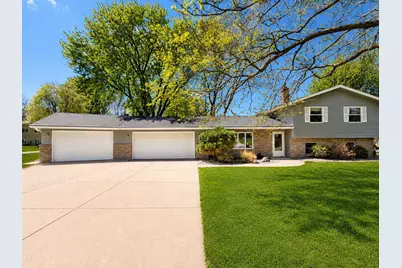 502 Columbus Avenue S, New Prague, MN 56071 - Photo 1