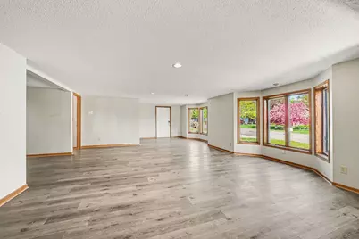 2000 Westview Drive, Hastings, MN 55033 - Photo 23