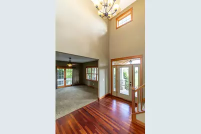 W11216 748th Avenue, River Falls, WI 54022 - Photo 5