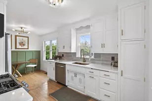 2937 Hampshire Ave S, Saint Louis Park, MN 55426 - Photo 9