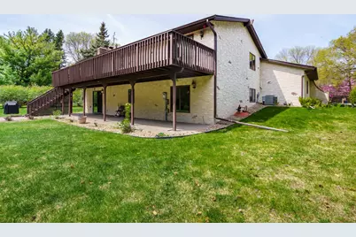 2640 Alvarado Lane N, Plymouth, MN 55447 - Photo 9