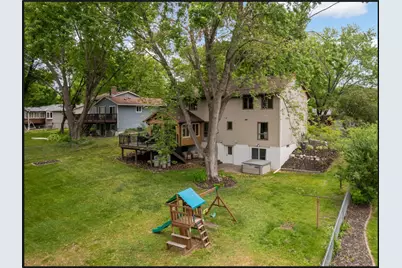 10587 Wellington Lane N, Maple Grove, MN 55369 - Photo 5