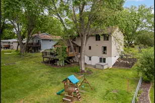 10587 Wellington Ln N, Maple Grove, MN 55369 - Photo 5