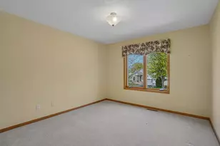 7701 Shenandoah Ln N, Maple Grove, MN 55311 - Photo 47