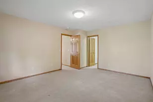 7701 Shenandoah Ln N, Maple Grove, MN 55311 - Photo 33