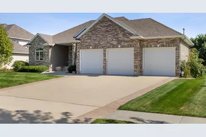 4165 Furnberg Place S, Fargo, ND 58104 - Photo 3