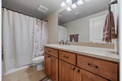 4165 Furnberg Place S, Fargo, ND 58104 - Photo 25