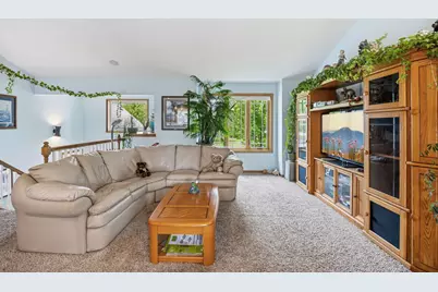 8707 Preserve Boulevard N, Chisago City, MN 55013 - Photo 5