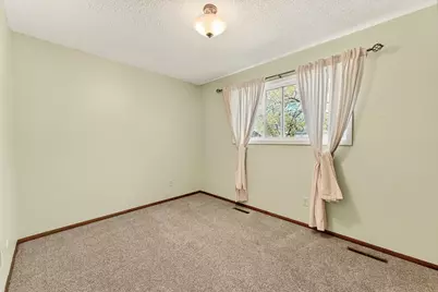 2104 Telemark Lane NW, Rochester, MN 55901 - Photo 13