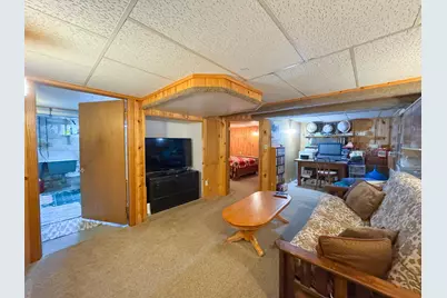 1019 N Vine Street, Fergus Falls, MN 56537 - Photo 25