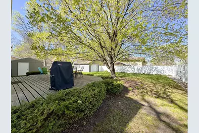 1019 N Vine Street, Fergus Falls, MN 56537 - Photo 33