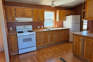 11 Holly Ln, Duluth, MN 55810 - Photo 5