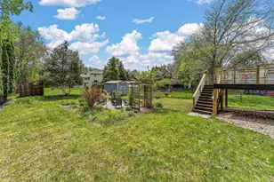 986 Demont Ave E, Maplewood, MN 55109 - Photo 11
