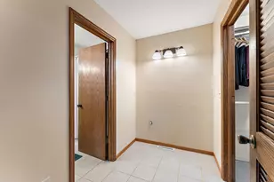 986 Demont Ave E, Maplewood, MN 55109 - Photo 39