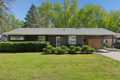 2476 Gisella Boulevard, White Bear Lake, MN 55110 - Photo 1