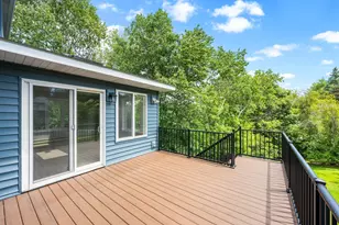 550 Hawthorne Woods Dr, Eagan, MN 55123 - Photo 37
