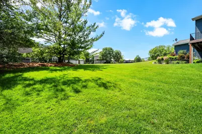 550 Hawthorne Woods Drive, Eagan, MN 55123 - Photo 39