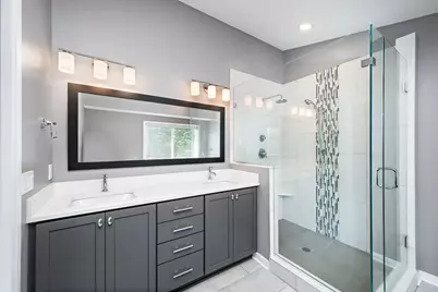 550 Hawthorne Woods Drive, Eagan, MN 55123 - Photo 23