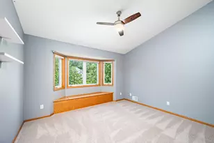 550 Hawthorne Woods Dr, Eagan, MN 55123 - Photo 29