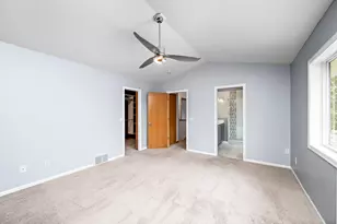550 Hawthorne Woods Dr, Eagan, MN 55123 - Photo 21