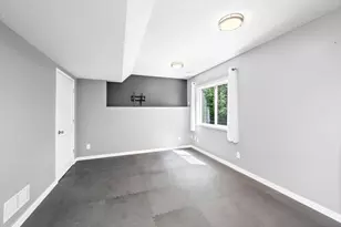 550 Hawthorne Woods Dr, Eagan, MN 55123 - Photo 33