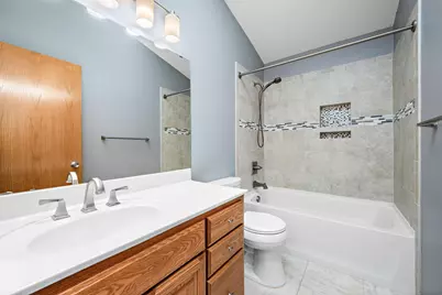 550 Hawthorne Woods Drive, Eagan, MN 55123 - Photo 27