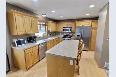 715 Acacia Drive S, Annandale, MN 55302 - Photo 11