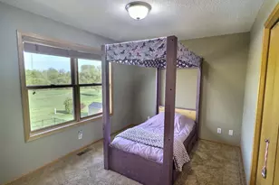 715 Acacia Dr S, Annandale, MN 55302 - Photo 19