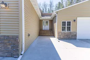 508 Spruce Grove Ln NW, Bemidji, MN 56601 - Photo 3