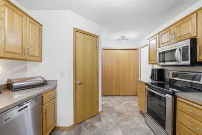 15407 Radium Street NW, Anoka, MN 55303 - Photo 13