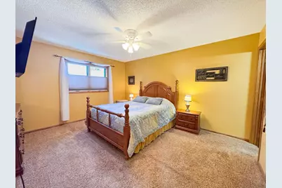 2216 Ridgewood Drive, Fergus Falls, MN 56537 - Photo 13