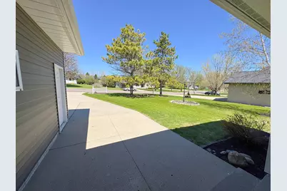 2216 Ridgewood Drive, Fergus Falls, MN 56537 - Photo 41