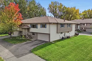 6838 Sandlewood Rd, Woodbury, MN 55125 - Photo 1