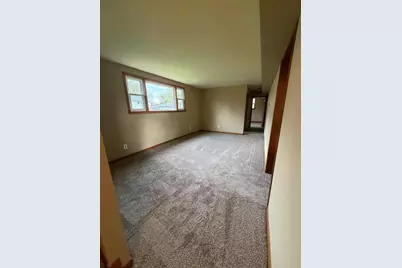 4556 Fillmore Street NE, Columbia Heights, MN 55421 - Photo 5
