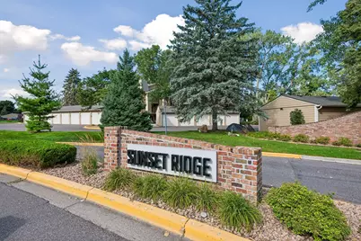 2040 Ridge Drive #32, Saint Louis Park, MN 55416 - Photo 19